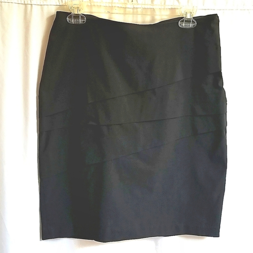 Nikki Valenti Women's Pencil Mini Skirt Black Size 6